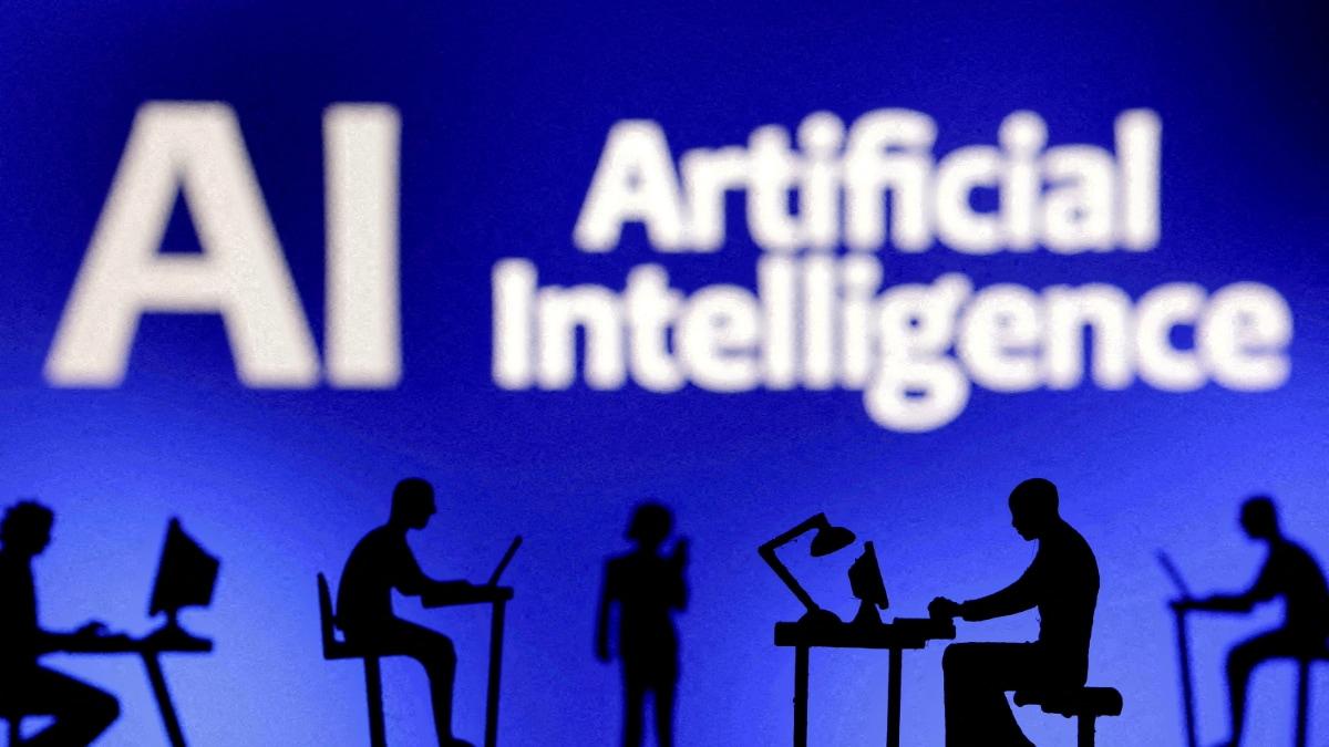 AI Market Will Surge to Near $1 Trillion by 2027, Bain Says